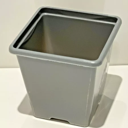 7cm Pack of 25 Square Plastic plant Pots